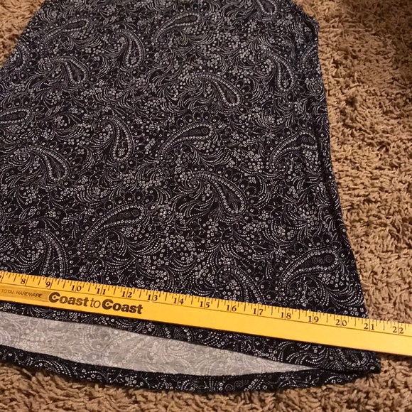 5/$25❗️NWOT Paisley print tank. size S - Picture 5 of 7